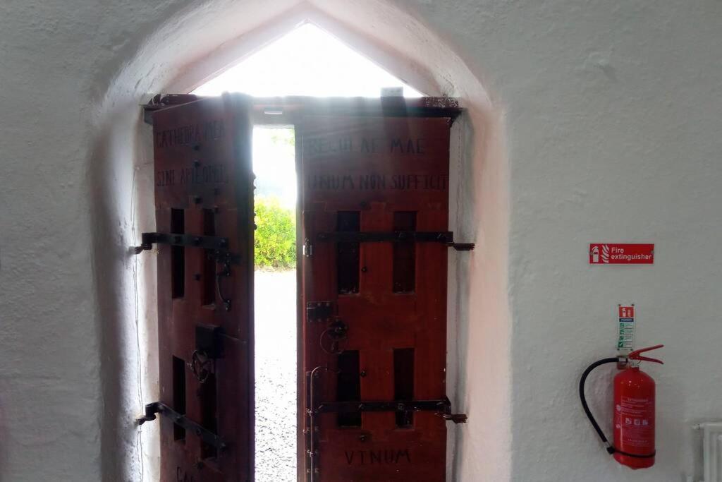 Villa NEW: The Burren Art Gallery -  Tubber Exterior foto